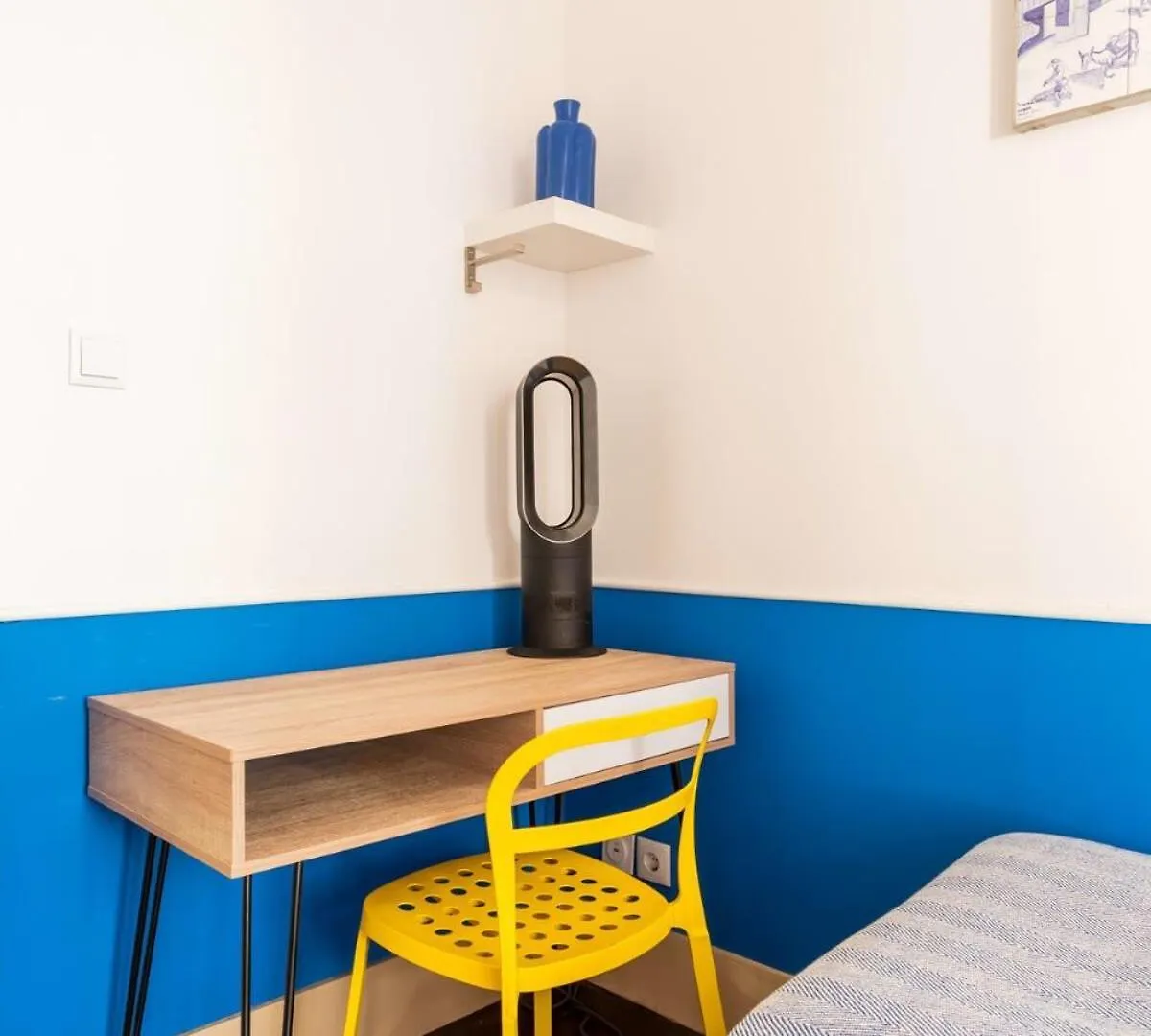 Explore Lisbon From An Artistic Alfama Home 0*,  Πορτογαλία